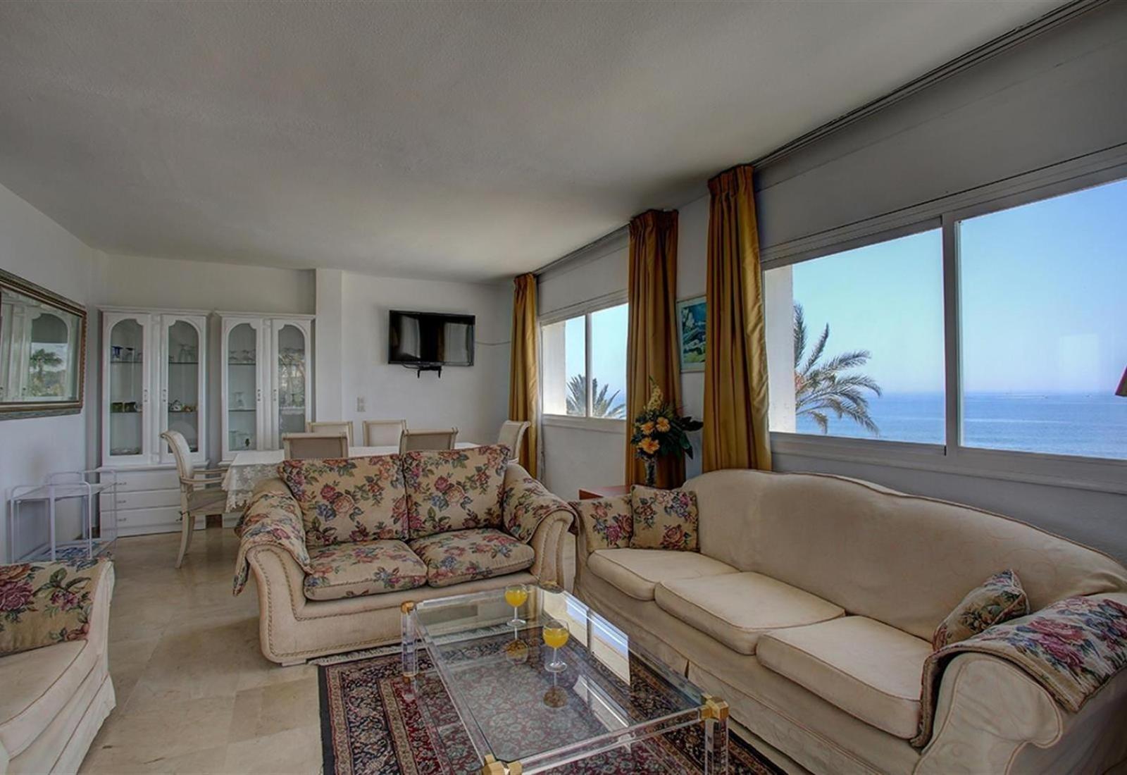 Cortijo Blanco Apartment *